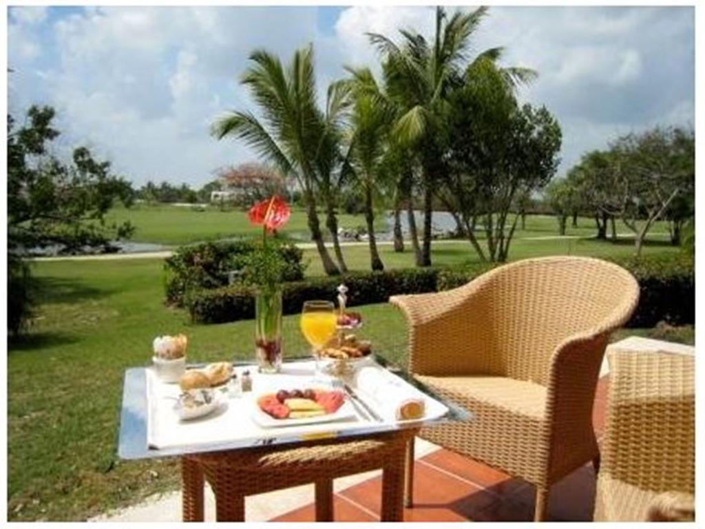 The Golf Suites Punta Cana Bagian luar foto